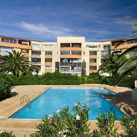 아파트호텔 Vacanceole - Savanna Beach- Terrasses De Savanna 3*