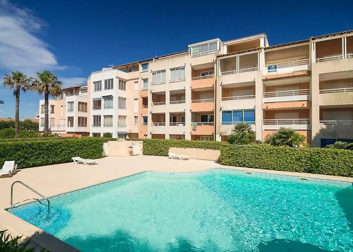 아파트호텔 Vacanceole - Savanna Beach- Terrasses De Savanna 3*